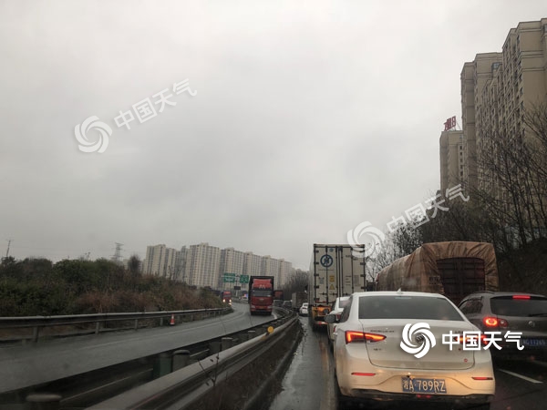 春运首日湖南雨水作伴 需警惕周末雨后大雾