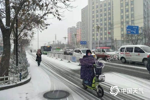 河北多地大风光顾 南部地区再迎降雪