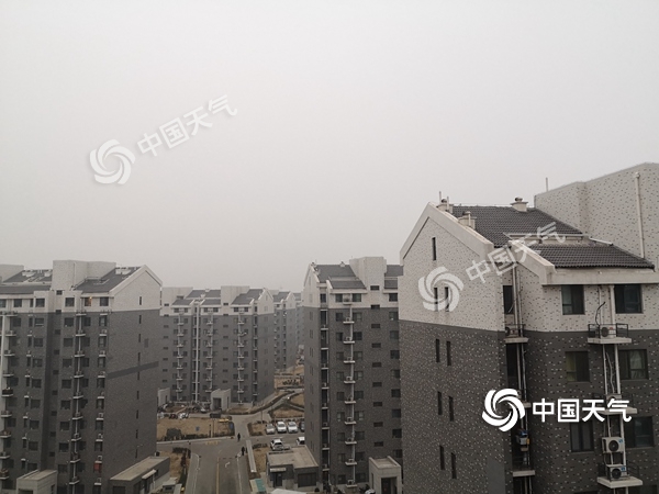 周末北京开启“双降”模式 今日山区有雨夹雪