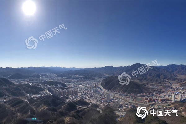 暖！河北明起开启升温“通道” 周三南部地区可升至25℃+