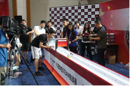 小赛车、大梦想-- F1在学校2018中国赛区总决赛在京举办