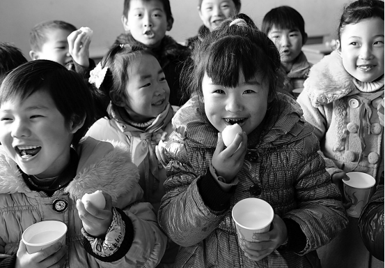 中膳集团助力推动中国学生营养餐健康可持续发展
