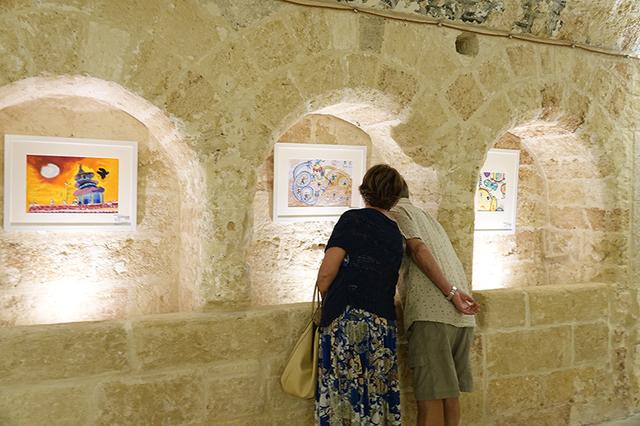 第二届红黄蓝国际画展在意举行 红黄蓝被授予＂中意文化交流使者＂