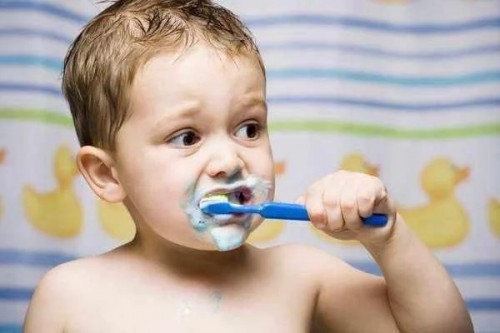 意大利贝利达(BIOREPAIR)儿童牙膏无氟防蛀专利配方，保护孩子口腔健康