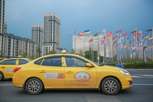 听说南京的出租车最近不一样了，于是我来考察了下