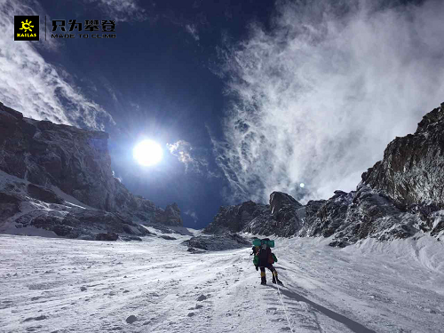 凯乐石运动员罗静：国内首位登顶14座8000+米山峰女性登山者