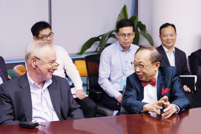 华人运通国际科学技术委员会评审前瞻出行科技