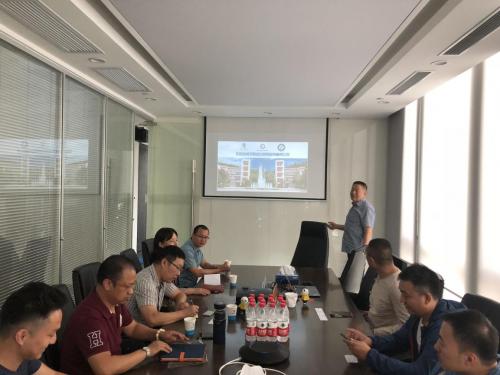 南京金肯学院领导到上海奋荣集团参观，就电竞教育合作展开交流