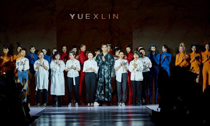 中国女孩的别样魅力：YUEXLIN岳晓琳彩妆北京时装周首秀