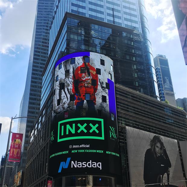 中国潮流先锋INXX再临纽约时装周