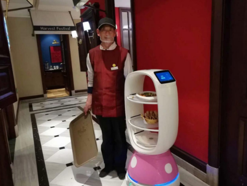 餐厅机器人来了，目测是你要的AI落地实操！！