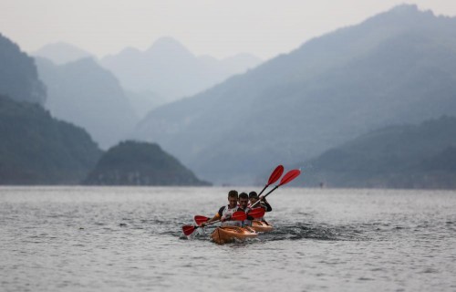 2018中国·瓮安国际山地户外运动挑战赛暨中国山地户外运动系列赛举办