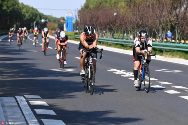 菲利佩·阿齐维多夺得2018 IRONMAN 70.3 上海崇明站冠军