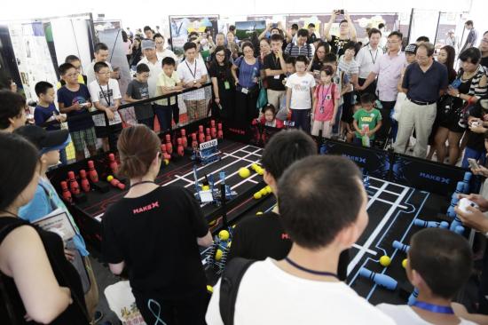 “秦时明月机关虎”亮相 Maker Faire Beijing