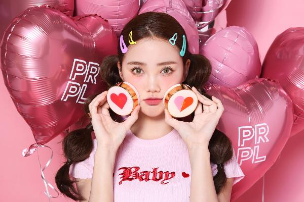 出演MBC无限挑战的韩国气象女主播种草的PRPL双头唇彩一度成为热搜话题