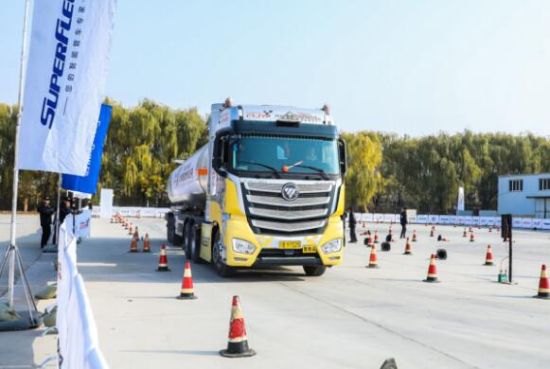 构建危化行业生态圈助力伙伴成功 2018年中国高效物流卡车公开赛银川站举行