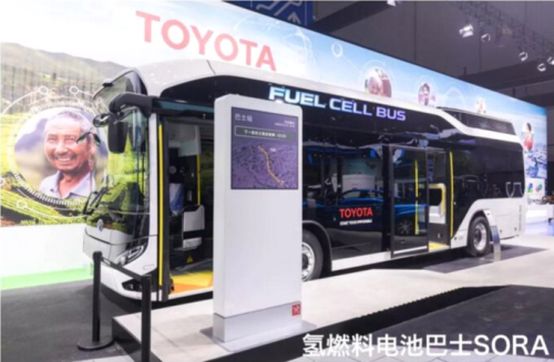 进博会上的丰田展台，或许就是中国未来移动出行的缩影