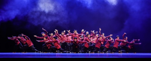 “纪念改革开放四十周年——首届全国街舞创作作品展演”在广东河源举行