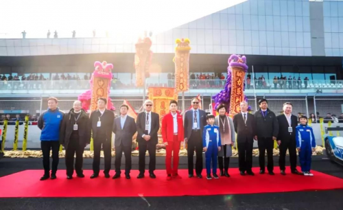 远洋集团携手美国威特集团开发天津V1汽车世界正式落成试营业
