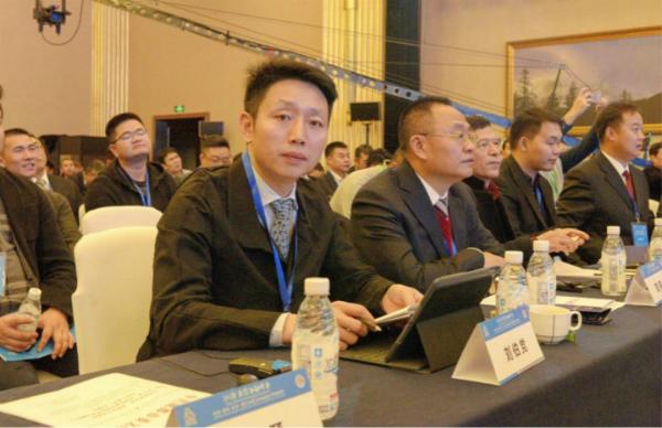 宁圣企业管理集团刘伯党应邀出席“2018亚信金融峰会”