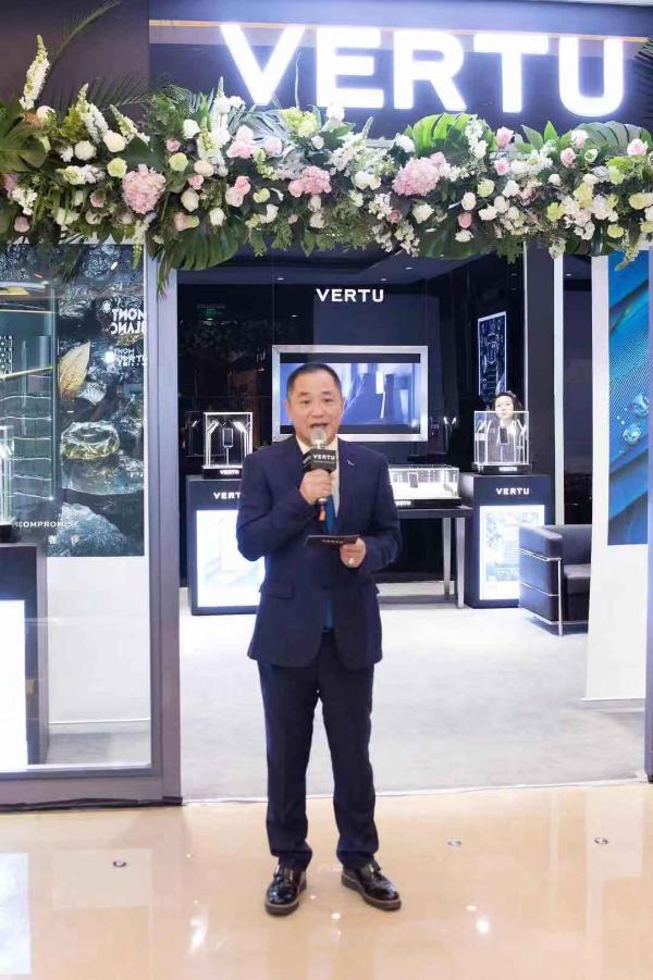 VERTU（纬图）加速中国市场布局，太原天美新天地购物中心精品店盛装开业