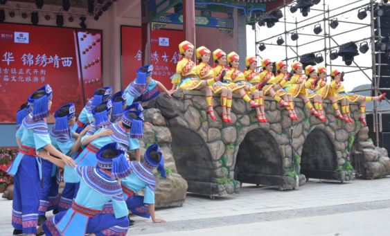 靖西市锦绣古镇正式开街暨首届文化旅游节隆重举行