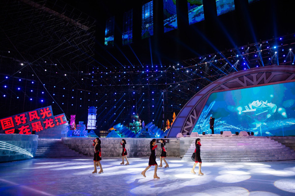 季马·比兰、汪峰、韩磊空降冰雪大世界 跨年盛典惊艳冰城