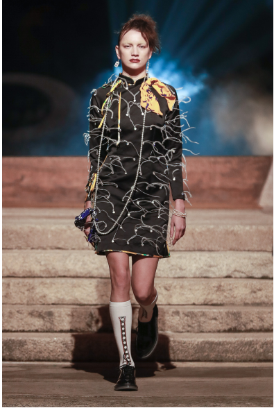SNOW XUE GAO为OPPO打造奇幻新年合作系列， 一次时尚与科技的完美融合