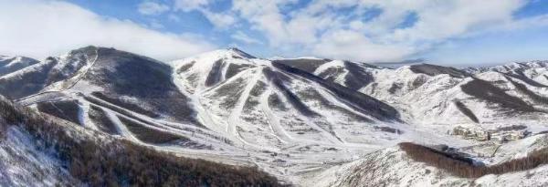崇礼太舞石头季滑雪度假村：助力2022冬奥国际化建设