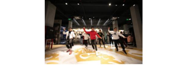 集结创造者 阿迪达斯华南地区最大旗舰店广州隆重开幕