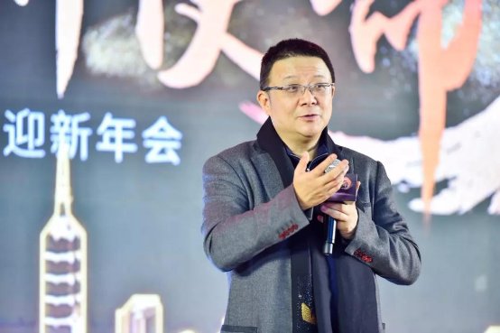 乐居十年：向阳而生，逆光而行