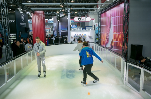 黑龙冰雪科技强势再跃界 助力中国冰上运动产业