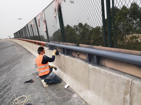 劳斯漆为广佛肇高速公路、佛山一环改造等披上防护衣