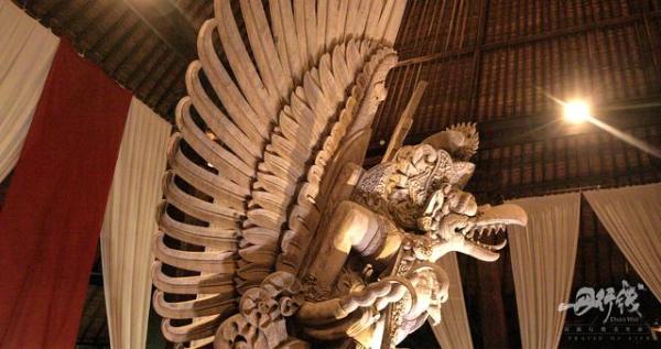 《丹行线》朱丹对话印尼收藏家，千件古董珍宝堪比马未都