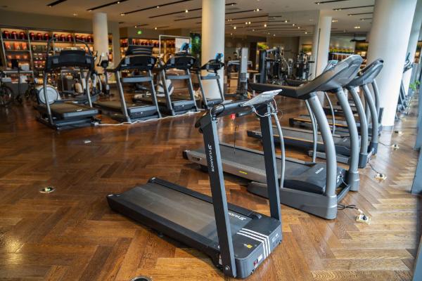 顺电再添亿健精品pro，智能跑步机触手可得