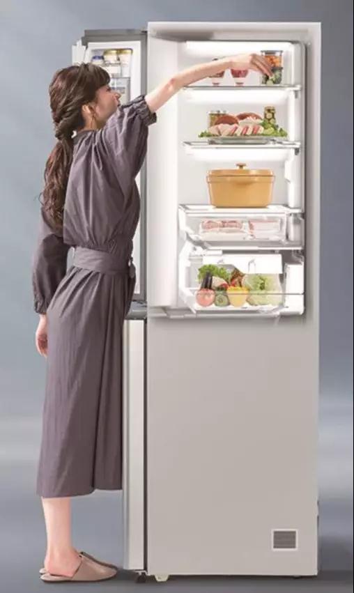 AQUA为日本市场定制出“薄冰箱”