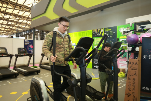 专业掌控，全面定制：舒华全新商用健身整体解决方案亮相IWF2019