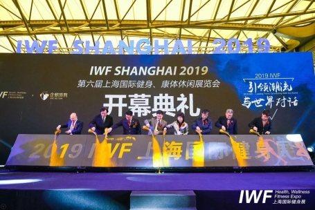 八克白BULKBAY助力多支实力战队强势出击 2019（IWF）上海国际健身展