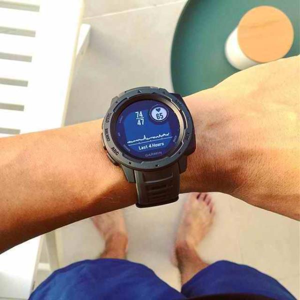 Garmin Instinct全新配色 潮人出街必备单品