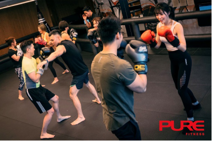 【七天腹仇竞赛】Pure Fitness引领黑科技健身热潮