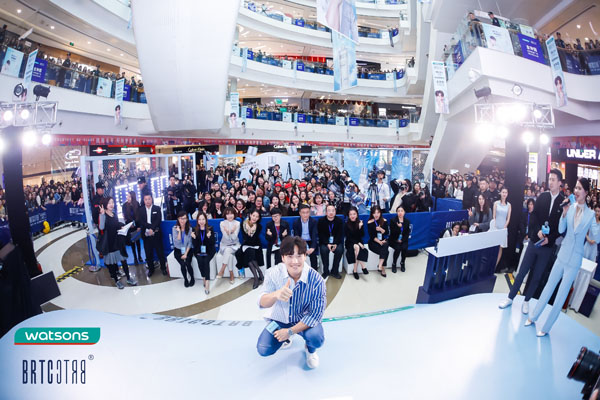 金钟国变身元气酵练，现身屈臣氏独家品牌BRTC活动现场