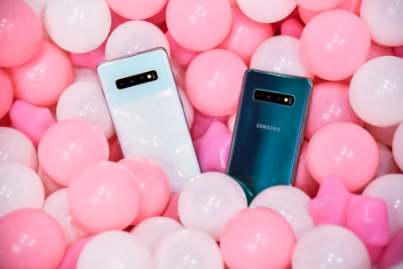 精致工艺造就设计之美 三星Galaxy S10系列惊艳亮相