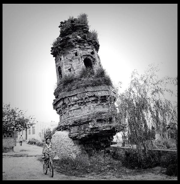 第3001座古塔——杨晓利