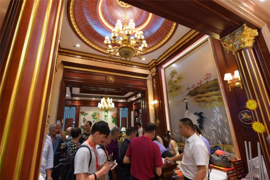 联合美饰胡天月|品质保障+信息化升级 实现行业共通共享