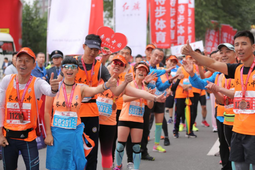 人生有梦，梦想成真，奔跑中国为每一位追梦人喝彩！