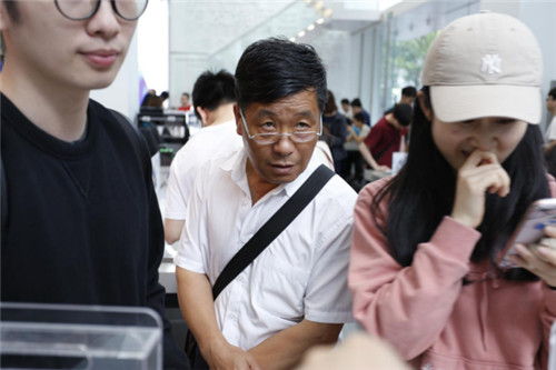 米家锁首次入驻小米线下门店，黑科技现场体验实力圈粉