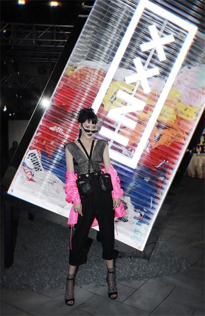 INXX带来2019 A/W "SuperstrINg/超弦" Fashion Show