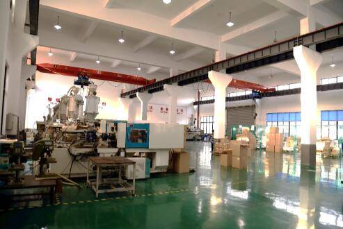 泰福高赴工厂调研谋突破，先进工艺打造厨具精致细节