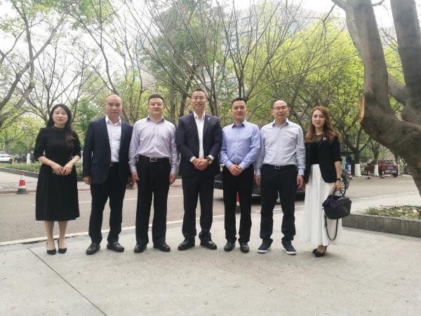 悦容集团喻子容先生受邀考察成都淮州新城国际教育合作项目