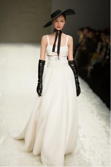 GENIAL·张锦浩中国国际时装周 沈梦辰蒋瑶佳刘萌萌刘丹助力大秀